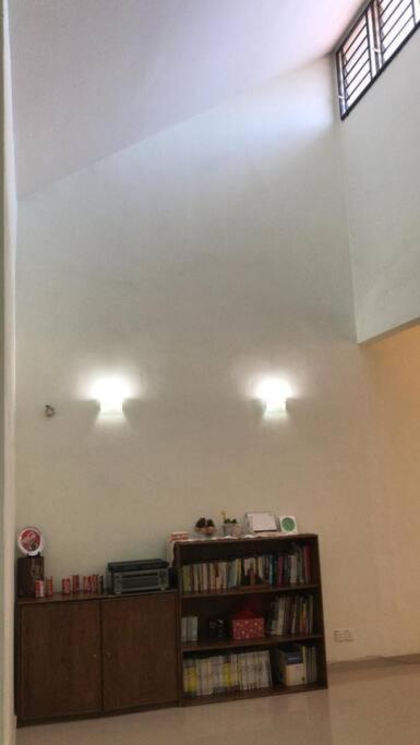Terrace House Near Stulang Laut Ciq Midvalley Ksl For 7Pax Johor Bahru Exterior foto