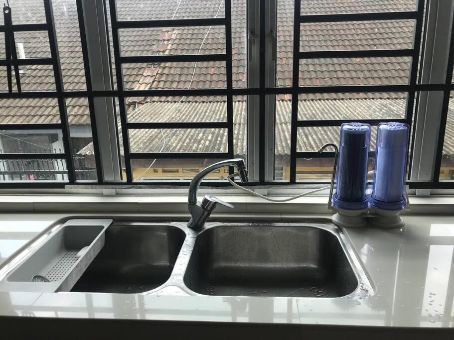 Terrace House Near Stulang Laut Ciq Midvalley Ksl For 7Pax Johor Bahru Exterior foto